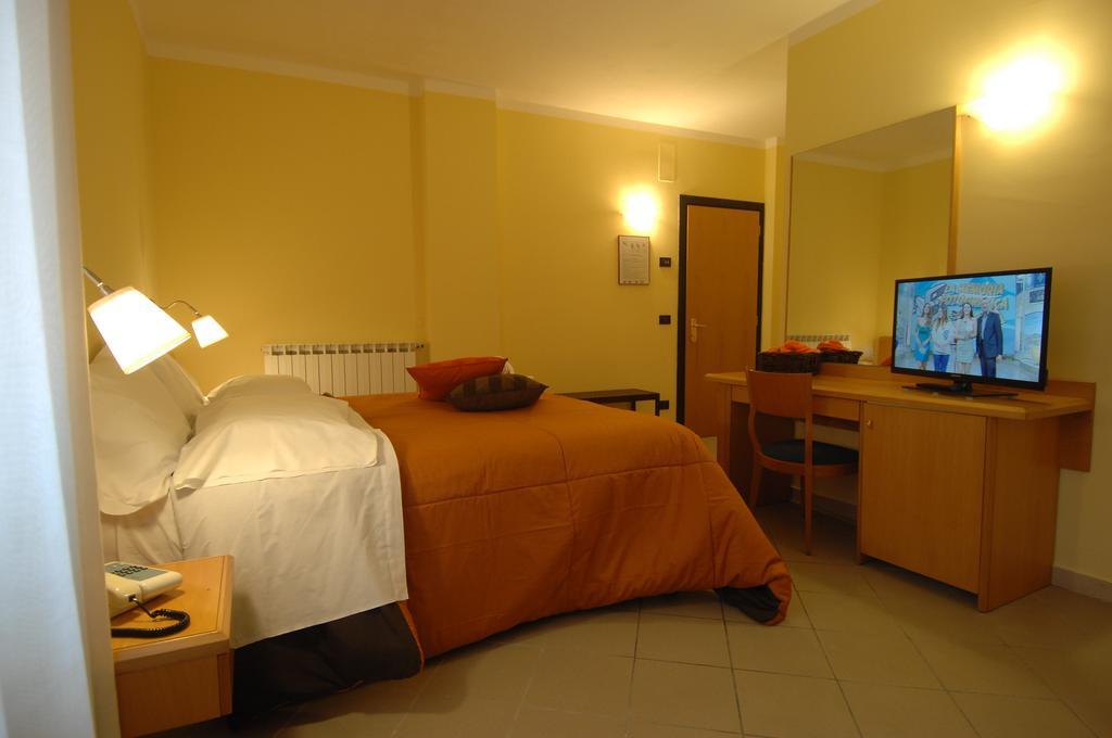 Hotel Arimannia Caramanico Terme Ruang foto