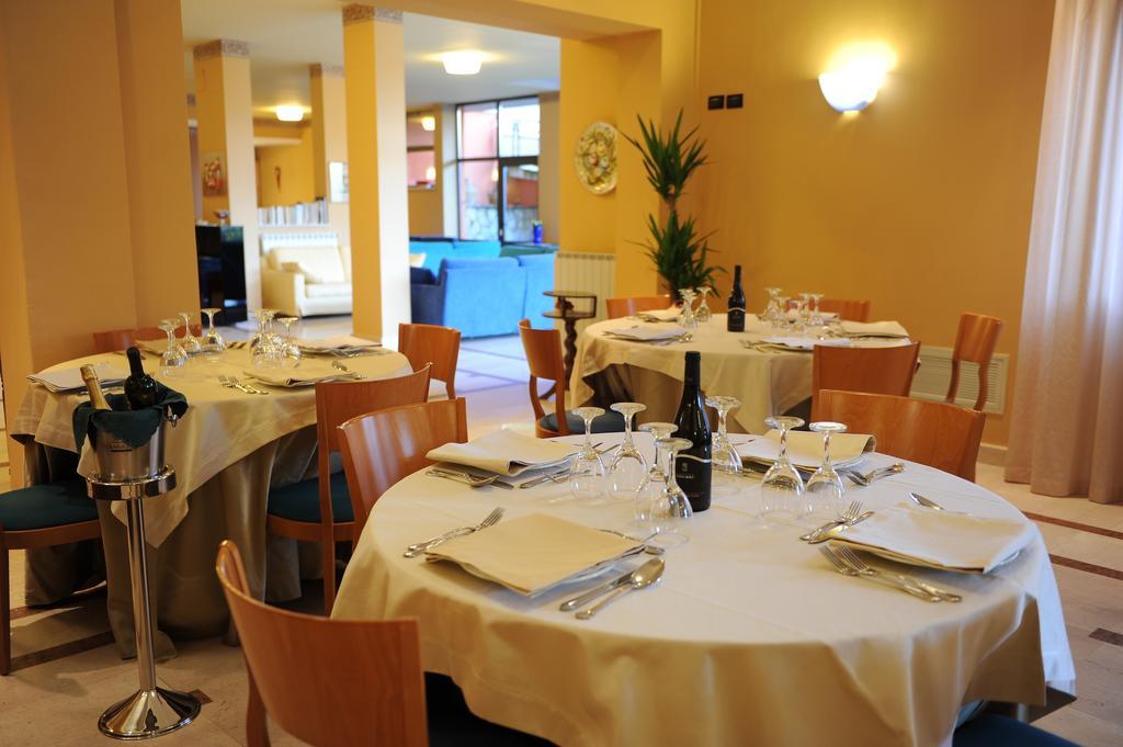 Hotel Arimannia Caramanico Terme Bagian luar foto