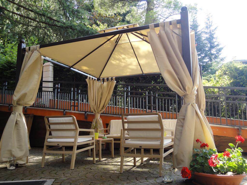 Hotel Arimannia Caramanico Terme Bagian luar foto