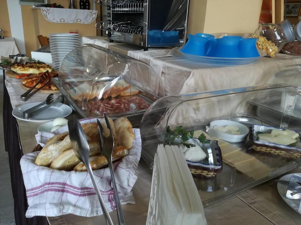 Hotel Arimannia Caramanico Terme Bagian luar foto